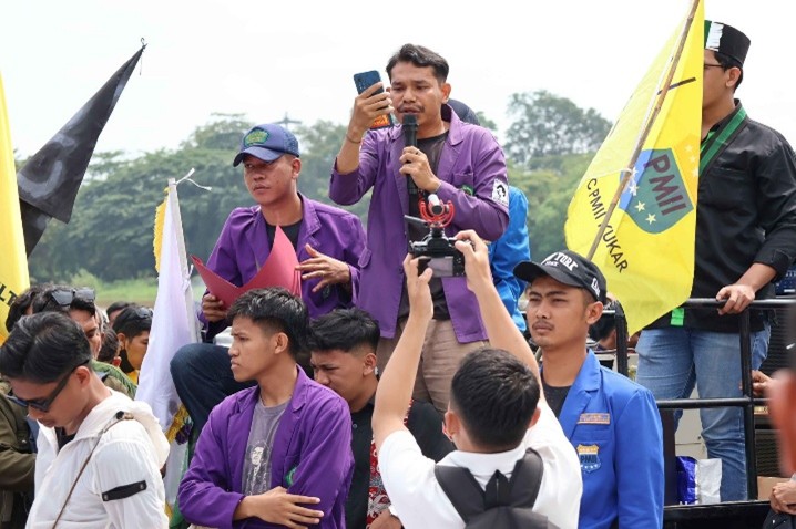 Aksi Mahasiswa Kukar Disambut Pimpinan DPRD, Serap Aspirasi Jaga Perdamaian 