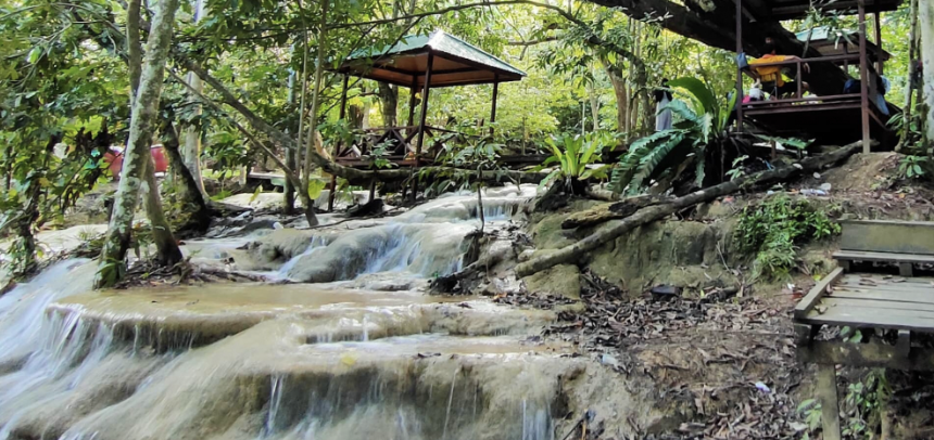  Tangga Bidadari, Wisata Alam Unik yang Menjadi Simbol Keindahan Kaliorang