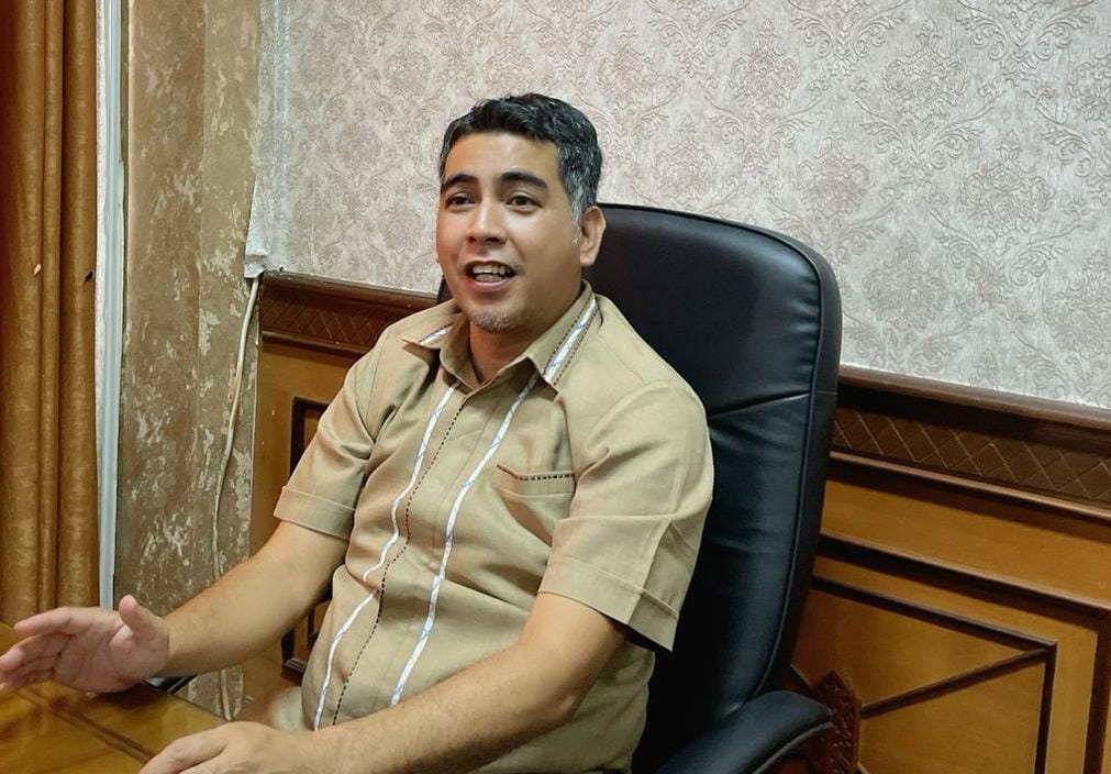 Sayid Anjas Menerima Aspirasi Drainase, Polder, dan Masjid Saat Berlibur di Gang Majai