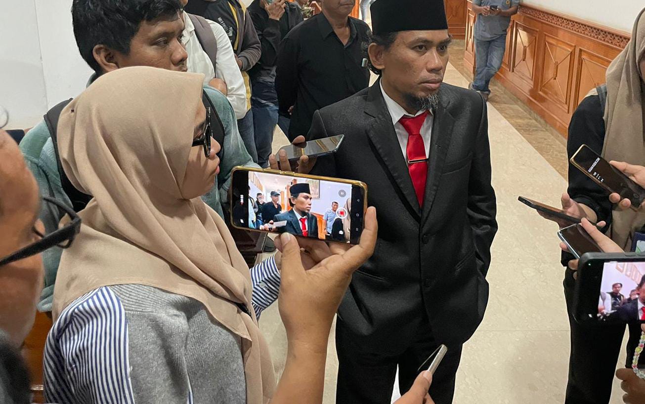 Dalam menanggapi masalah pokir yang hilang, Jimmy mengatakan bahwa perlu ada penyelidikan lebih lanjut